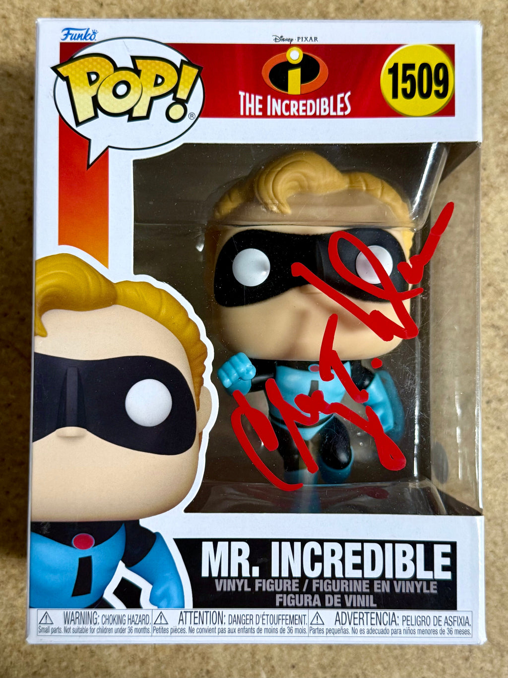 Craig T. Nelson firmó Funko Pop! #1509 de Mr. Increíble de Disney con COA de JSA