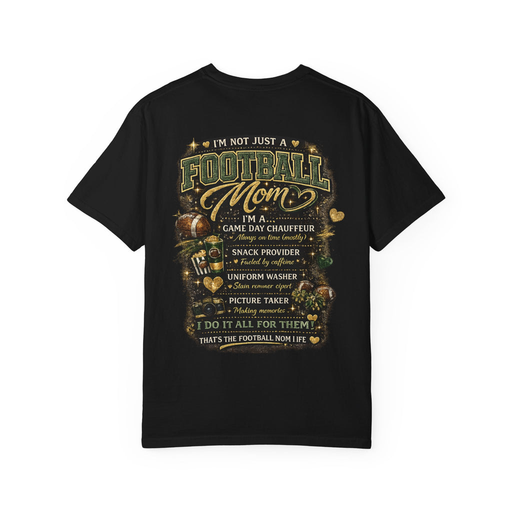 Camiseta de mamá de fútbol — Regalo de mamá de fútbol ruidosa, orgullosa y dedicada