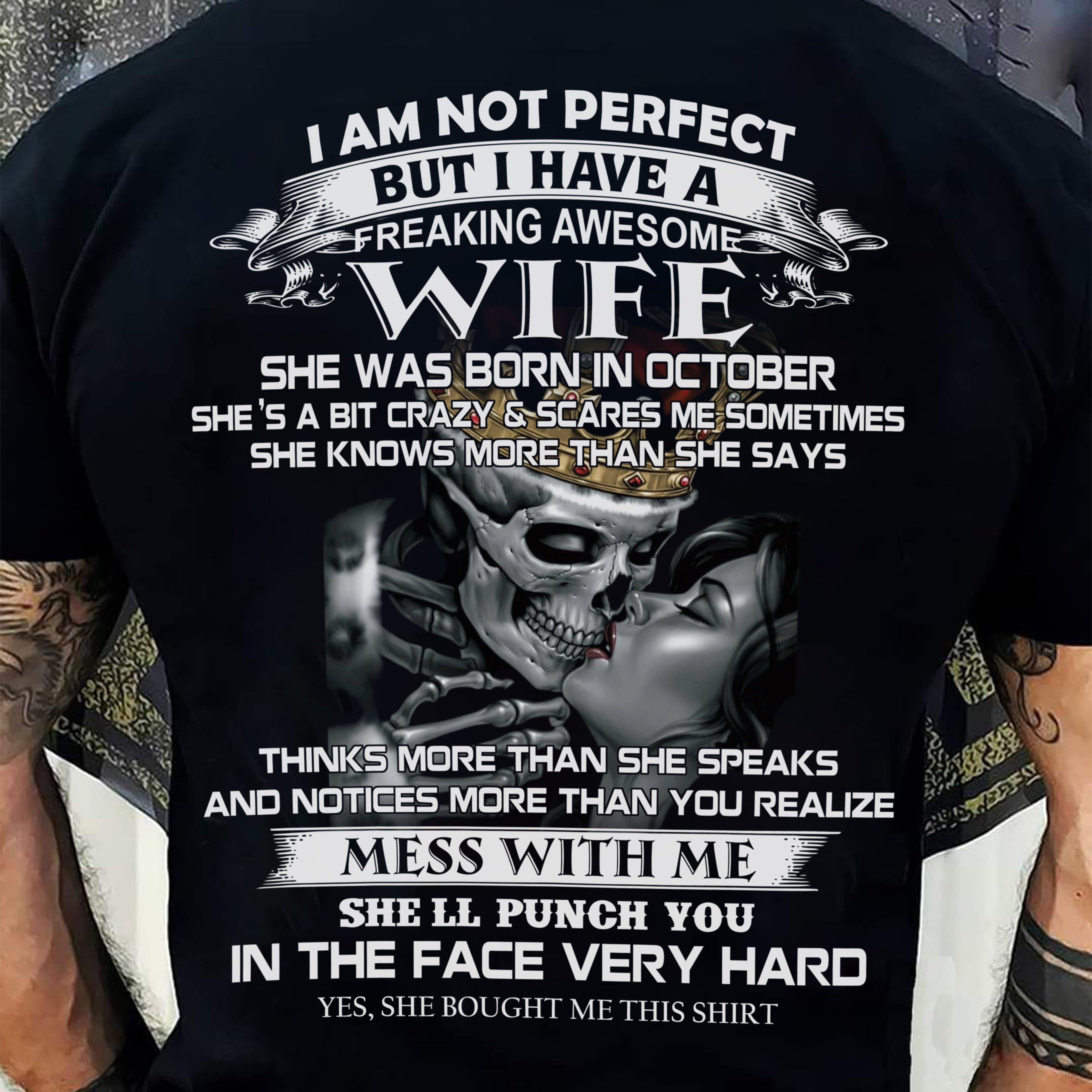 Octubre - No soy perfecto, pero tengo una esposa increíble - Regalo de esposa para esposo - NGHL10 (SKU06-34-10)