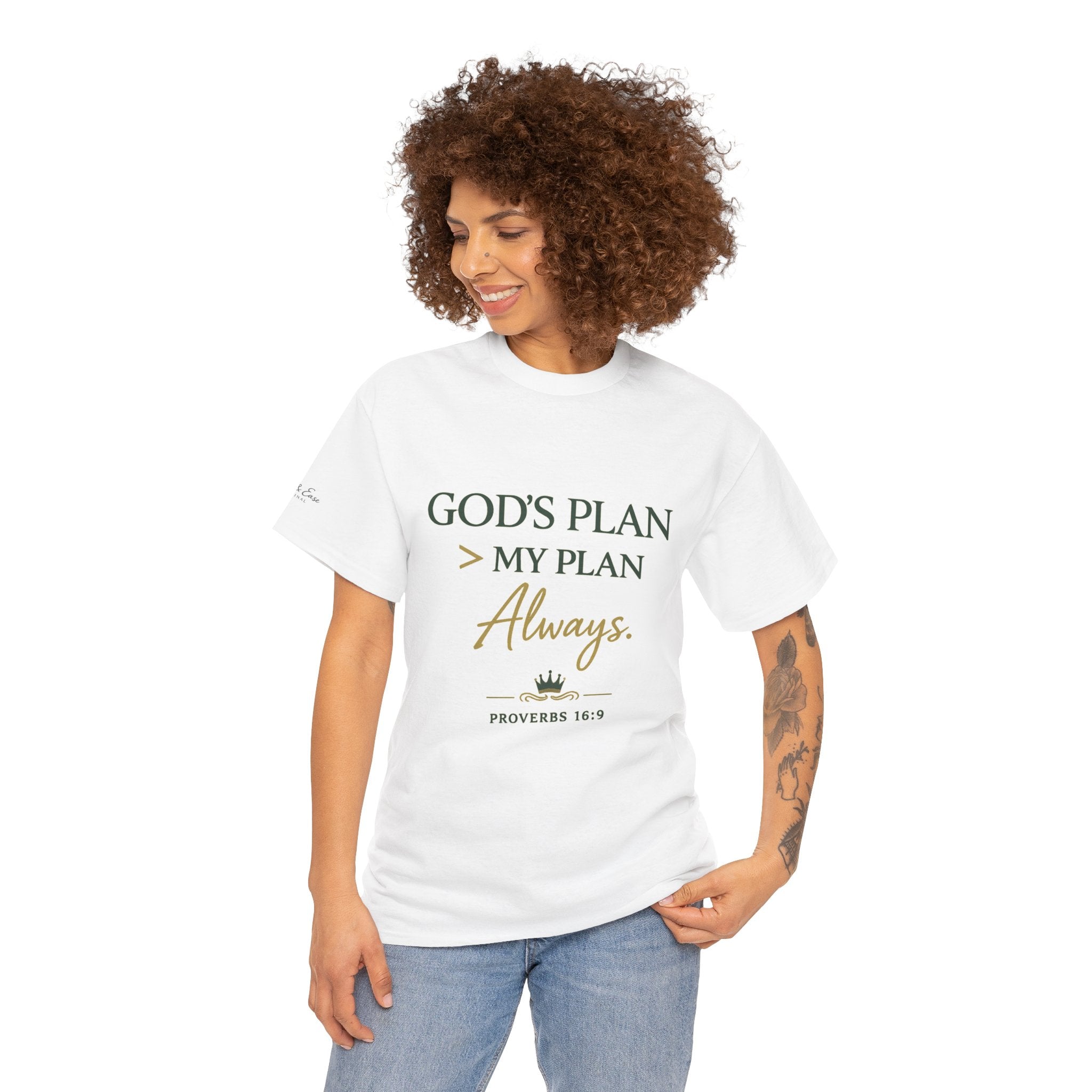 Camiseta Gráfica Cristiana — "El Plan de Dios > Mi Plan Siempre" Camiseta Cristiana Inspiradora