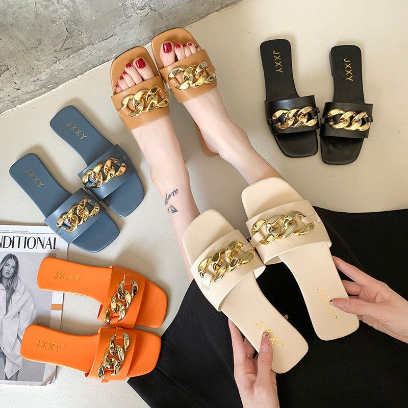 Sandalias de mujer diseño de cadena dorada puntera cerrada sin cordones zapatos mules tacón plano cabeza cuadrada chanclas casuales pantuflas de verano sandalias planas puntera abierta cadena de metal de cuero PU chanclas