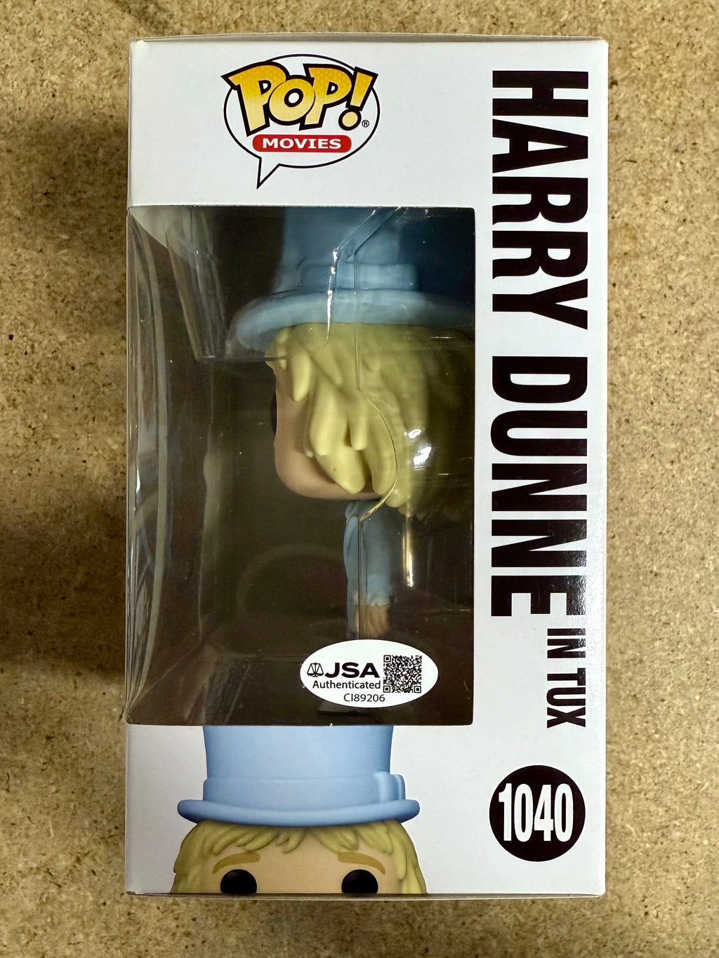 Jeff Daniels firmó la figura Funko Pop! de Harry Dunne de Dumb & Dumber #1040 con certificado de autenticidad de JSA