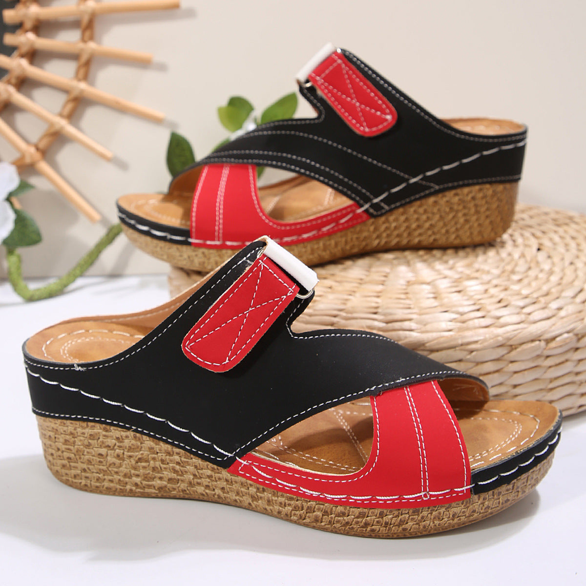 Women's Round-Toe Slip-On Slippers
