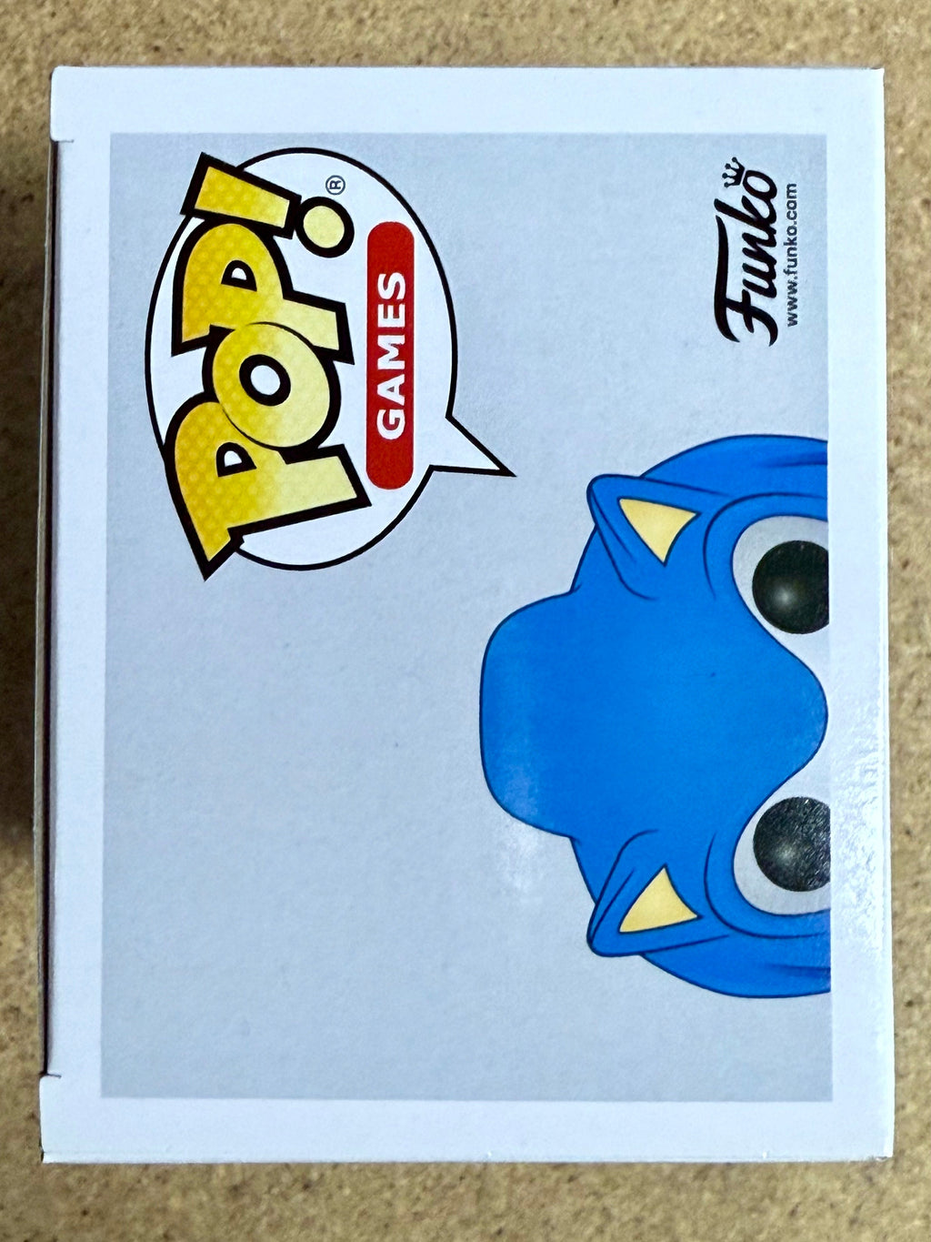 Funko Pop! Games Flocked Classic Sonic The Hedgehog #632 Exclusivo FS 2020