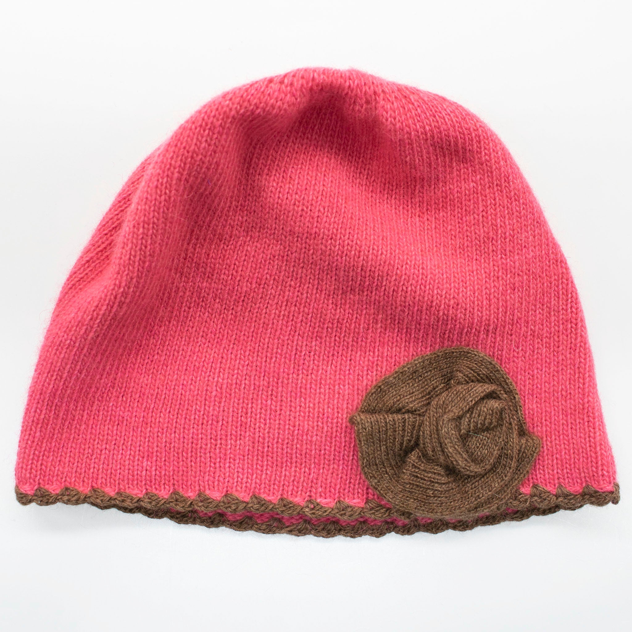 GORRO DE NIÑO CON FLOR A CONTRASTE