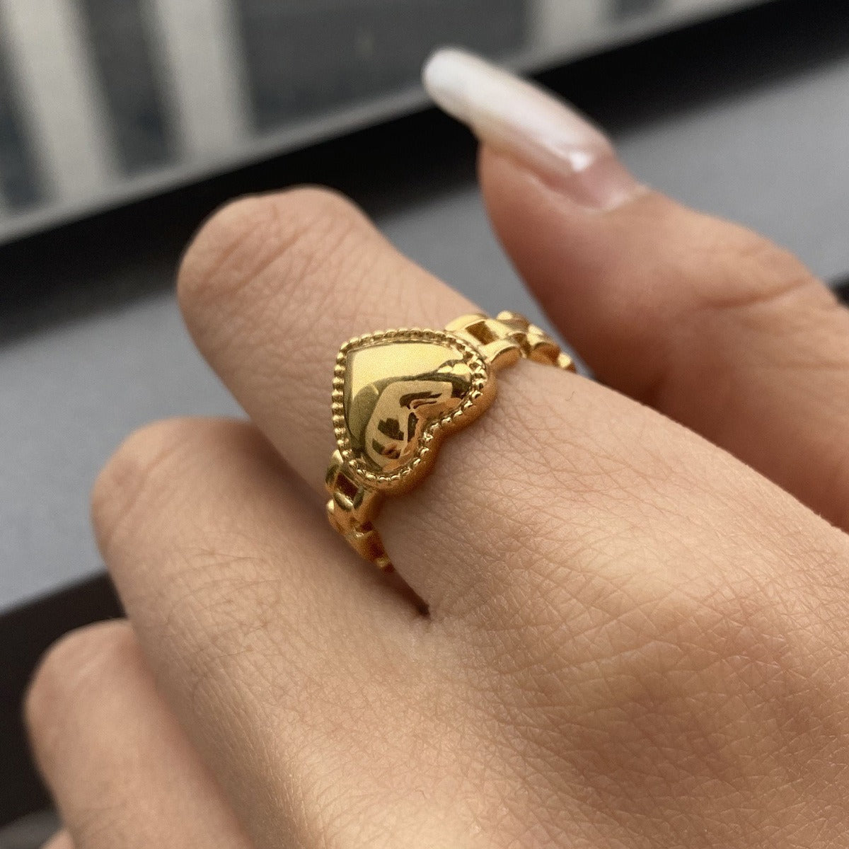 18K gold heart titanium steel ring
