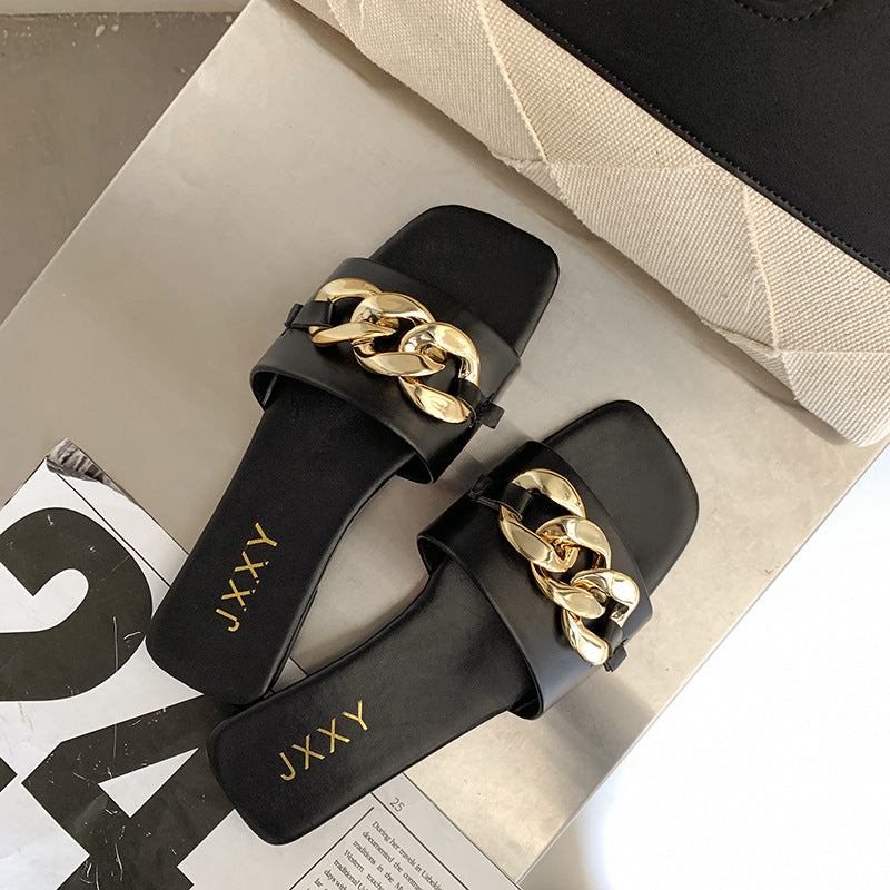 Sandalias de mujer diseño de cadena dorada puntera cerrada sin cordones zapatos mules tacón plano cabeza cuadrada chanclas casuales pantuflas de verano sandalias planas puntera abierta cadena de metal de cuero PU chanclas