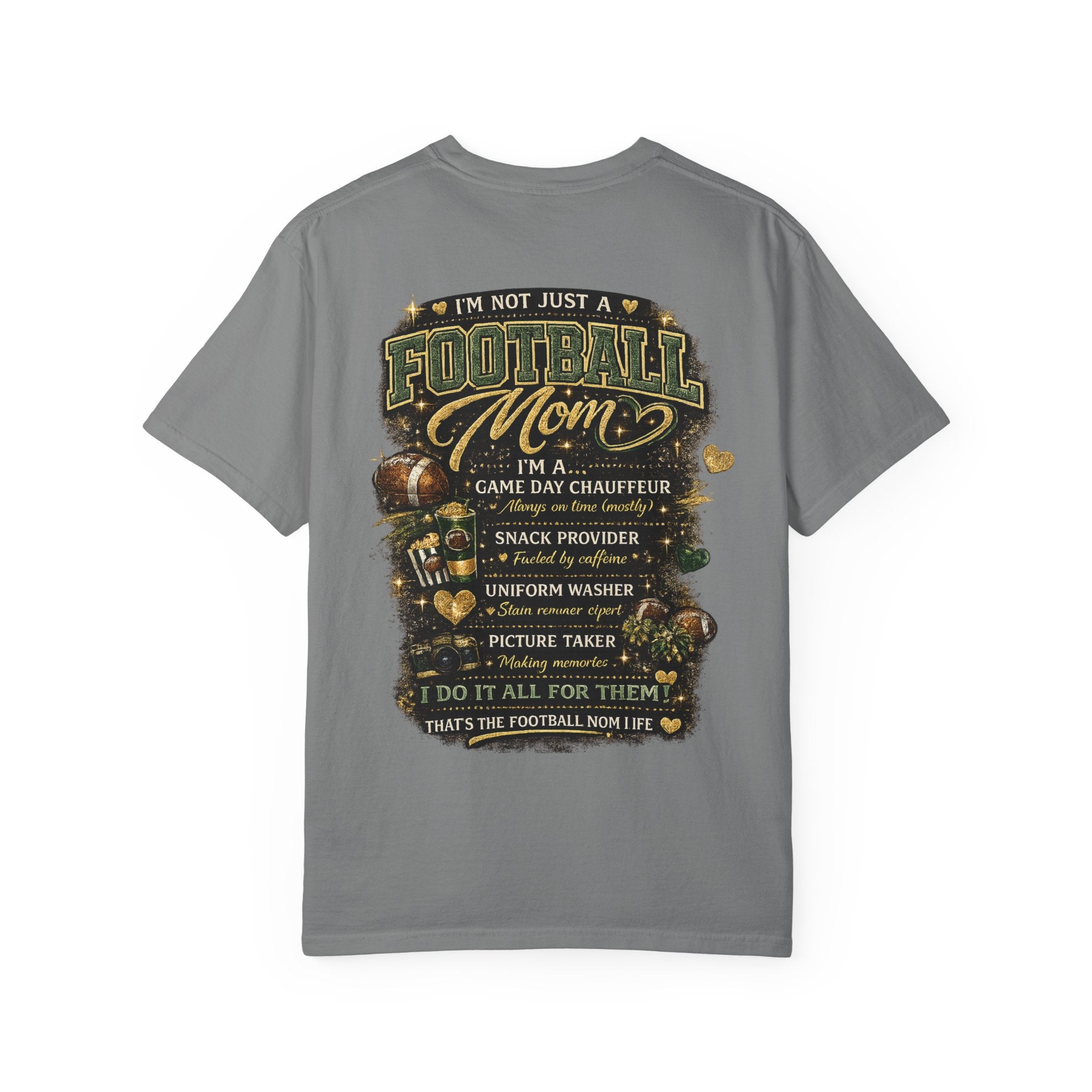 Camiseta de mamá de fútbol — Regalo de mamá de fútbol ruidosa, orgullosa y dedicada