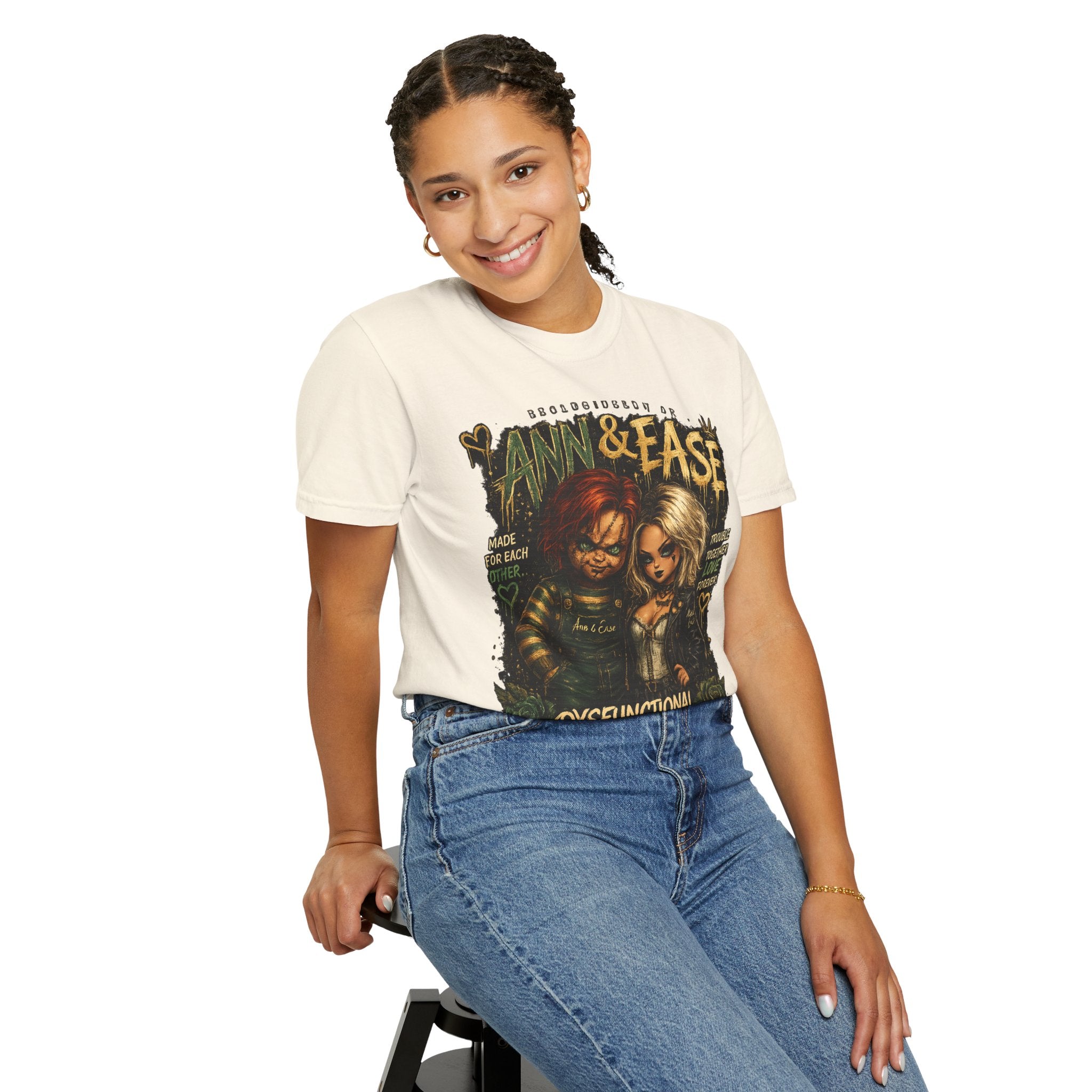 Ann & Ease Camiseta Gráfica "Disfuncional Pero Devota"