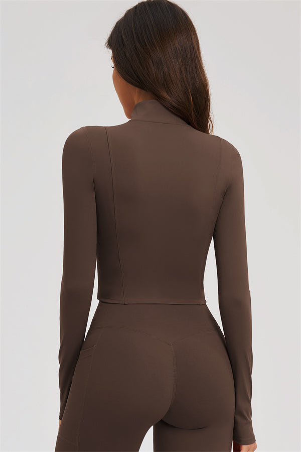 El conjunto de 3 piezas Sizzle Zip Jacket Sports Bra Flared Leggings