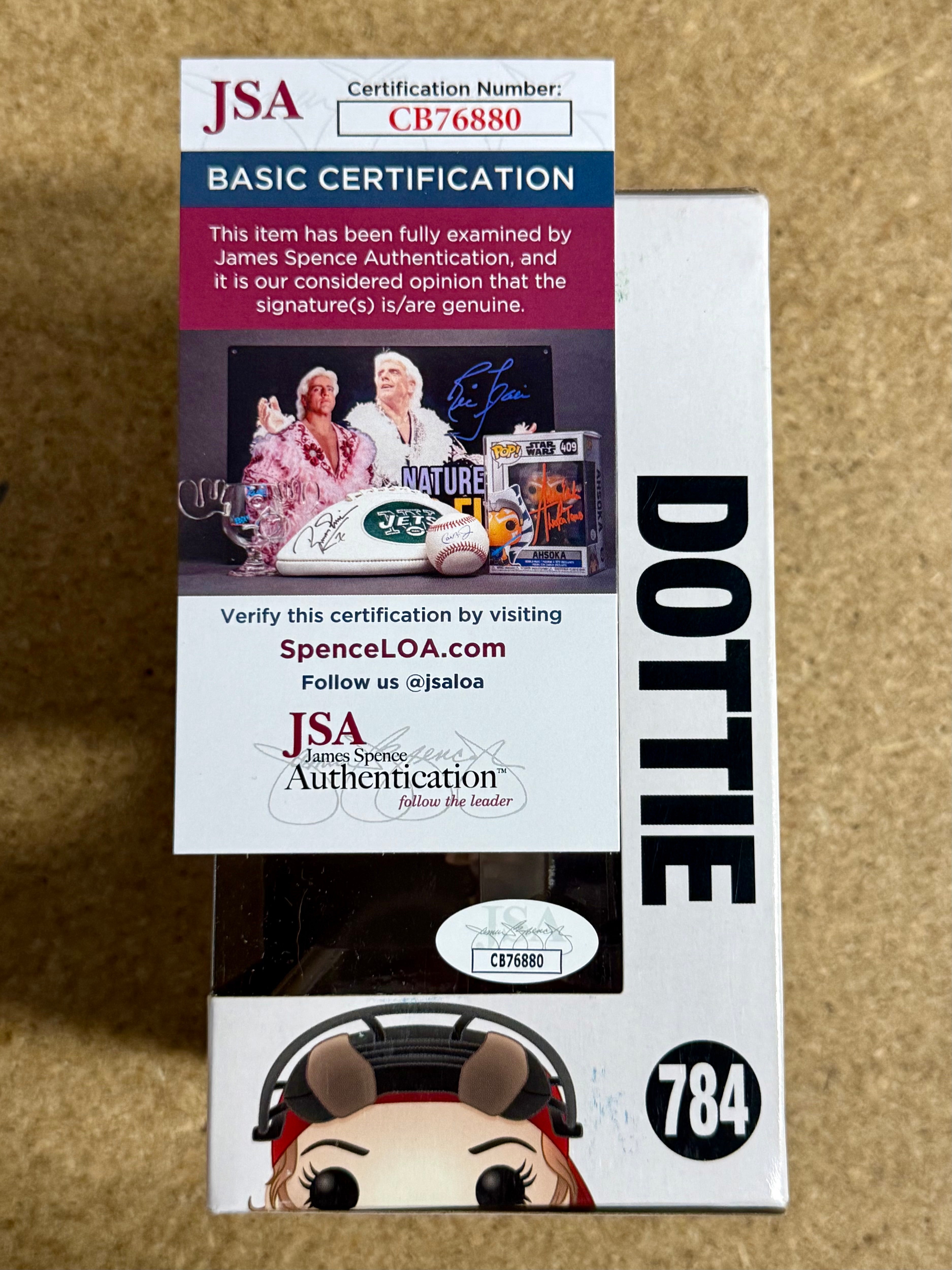 Geena Davis Funko Pop! Dottie firmado #784 A League Of Their Own con COA de JSA