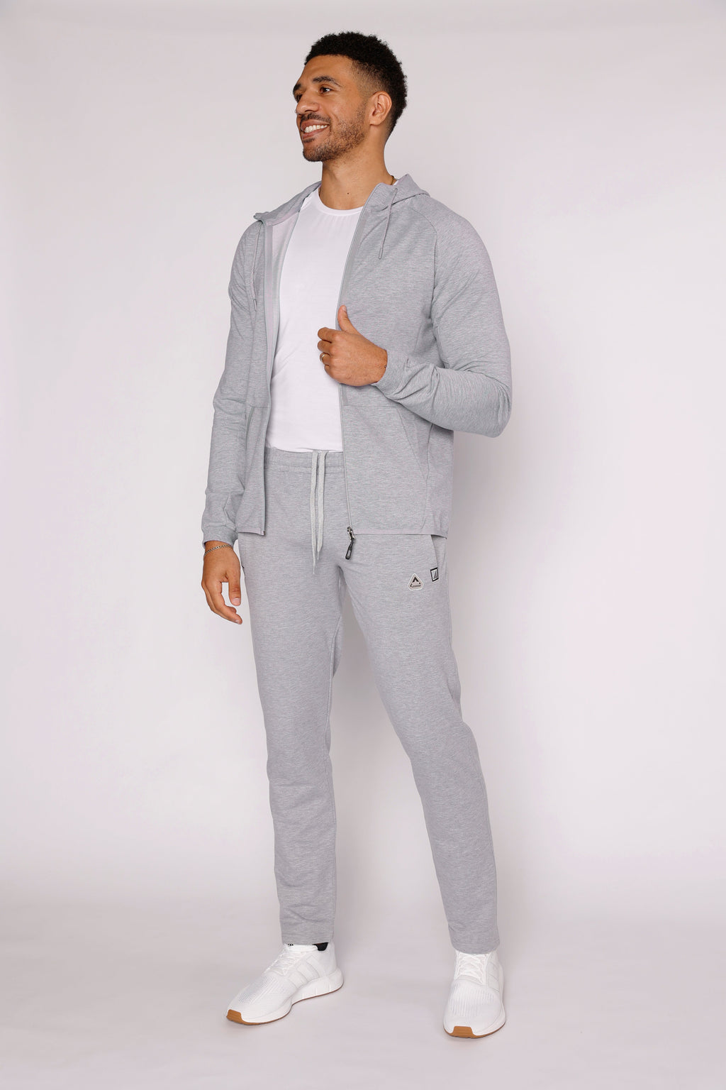 Pantalones de chándal deportivos cómodos para todo el día - Con forma cónica (Talla alta)