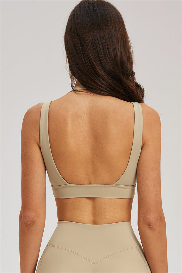 El conjunto de 3 piezas Sizzle Zip Jacket Sports Bra Flared Leggings