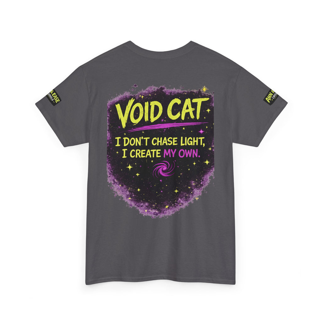 Camiseta Gato del Vacío — Camiseta estampada "Gato del Vacío: No persigo la luz, creo la mía propia"