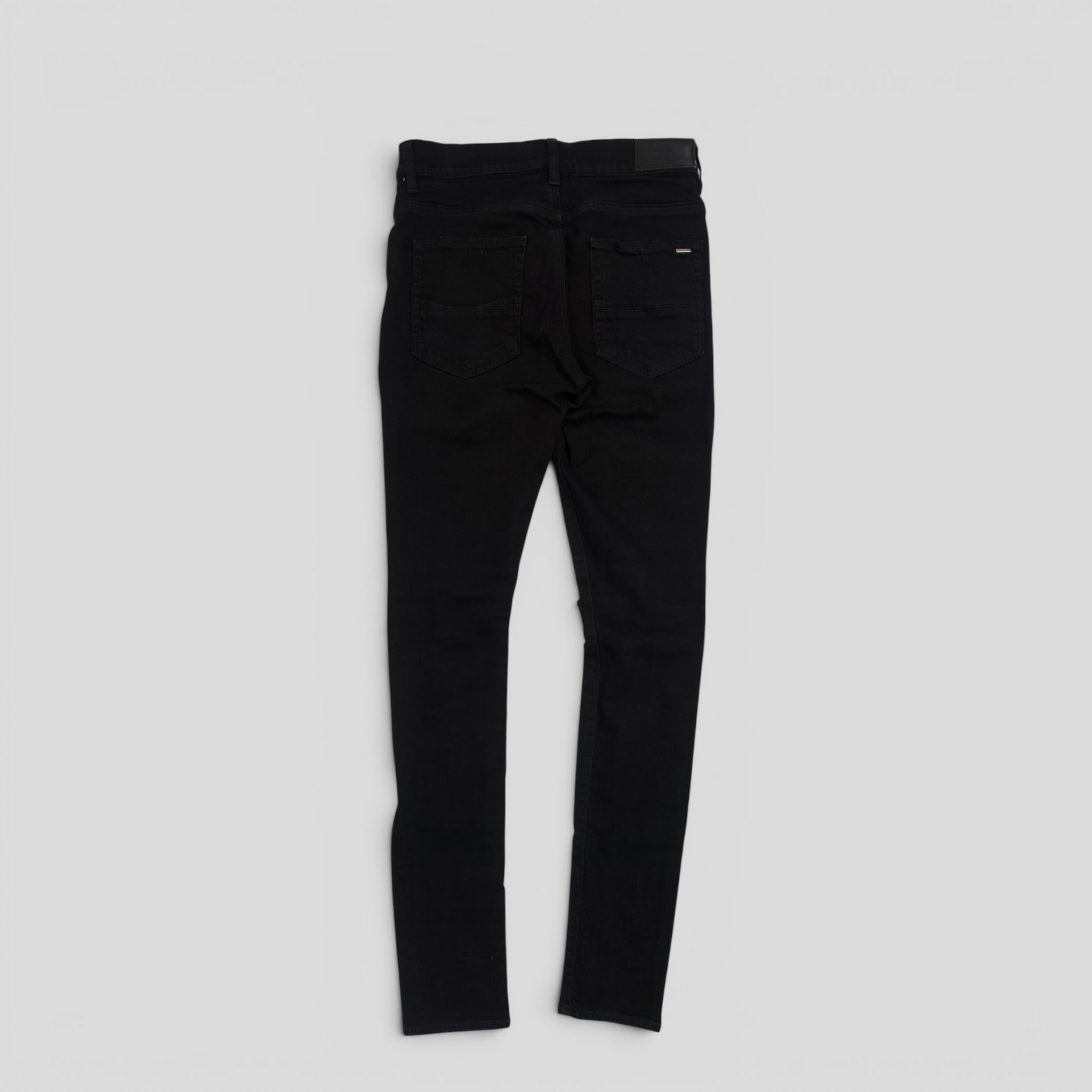Amiri MX1 Aloha Patch Jeans en negro