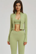 El conjunto de 3 piezas Sizzle Zip Jacket Sports Bra Flared Leggings