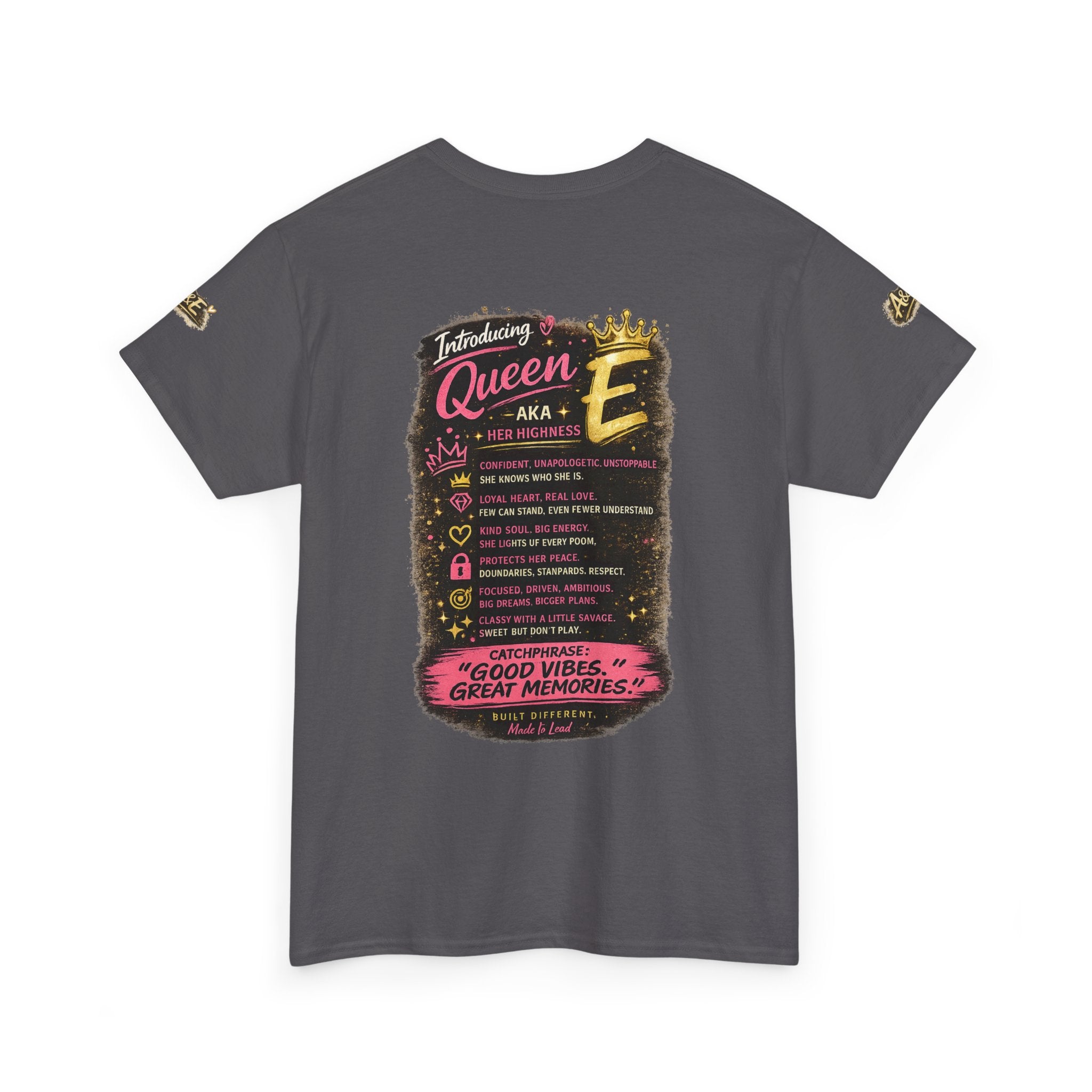 Camiseta — Camiseta gráfica afrocéntrica "Introducing Queen E" — Hecha diferente, Buenas vibraciones