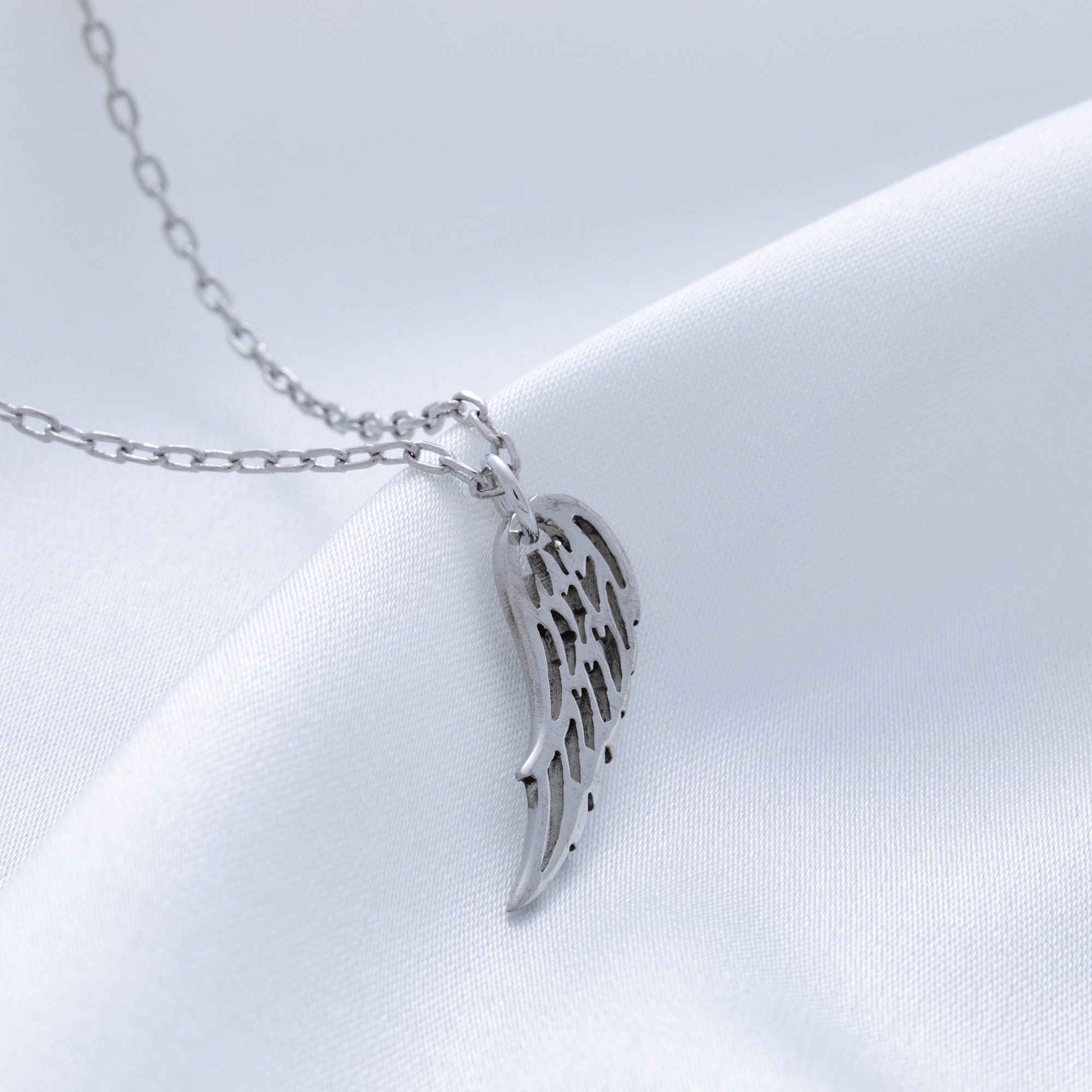 Collar Ángeles Entre Nosotros