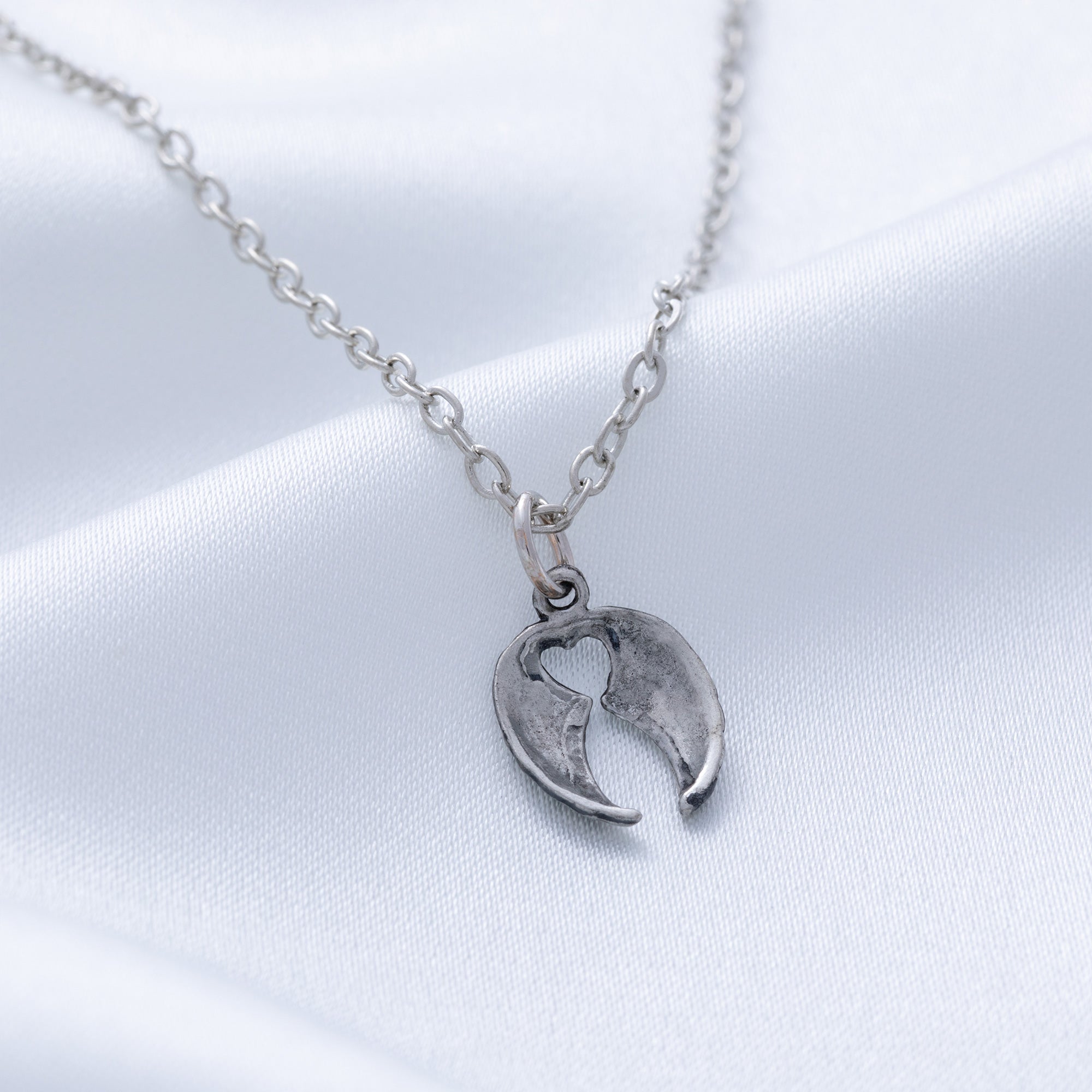 Collar Ángeles Entre Nosotros