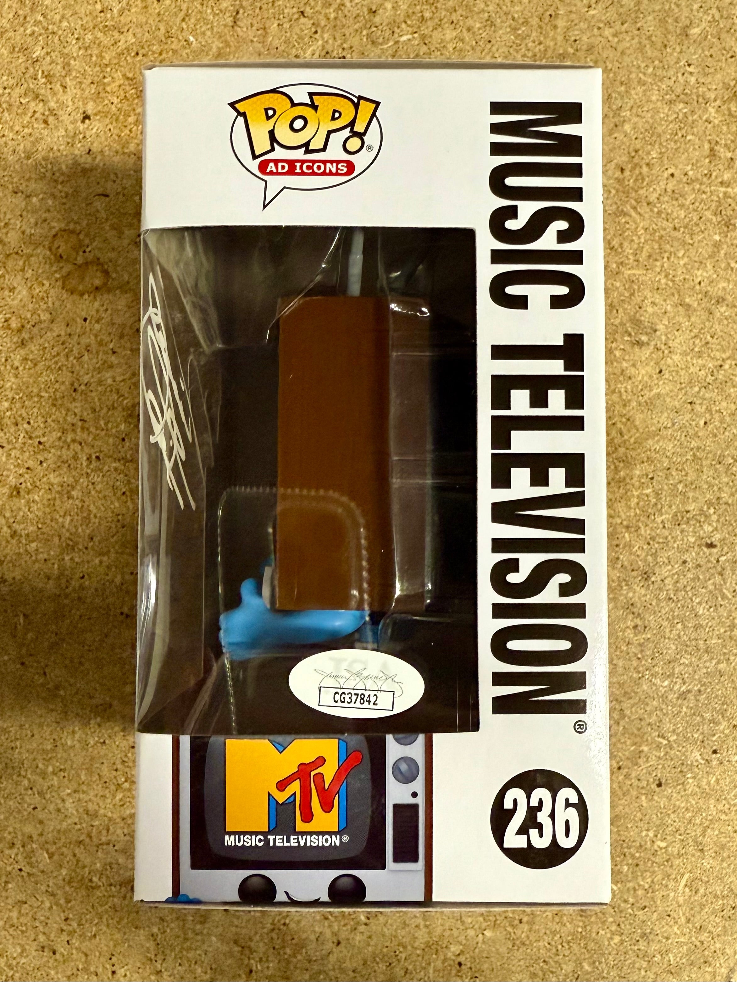 Músico de Country Rock Vince Gill Firmó 2024 MTV Funko Pop #236 Con COA de JSA
