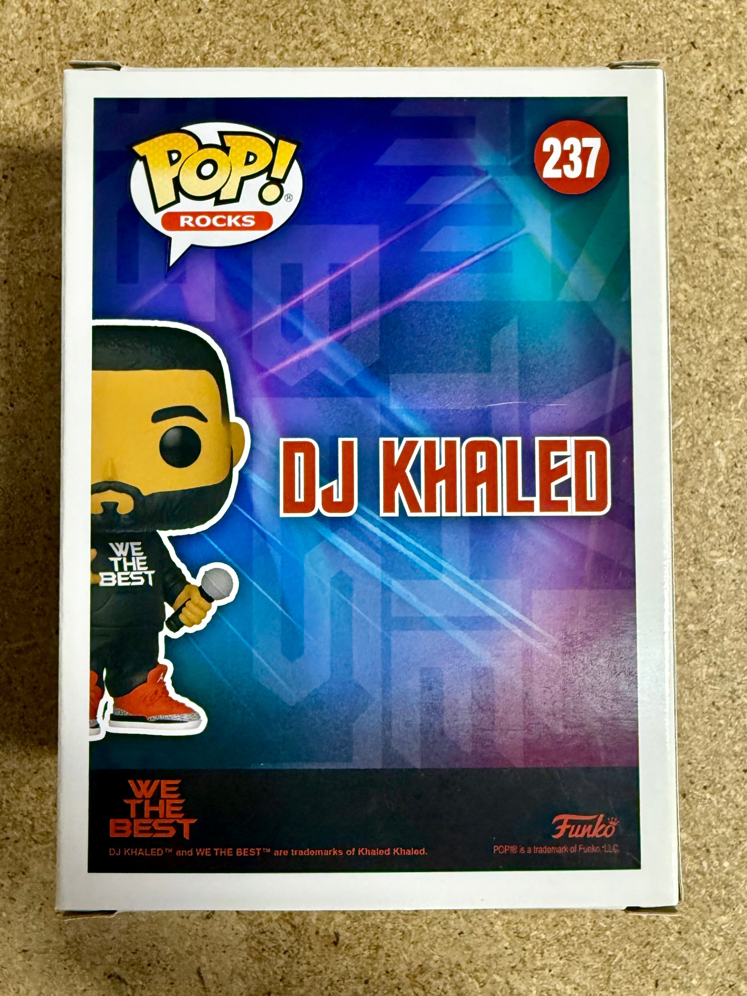 DJ Khaled Funko Pop #237 "We The Best" autografiado con JSA COA Blessed 2021