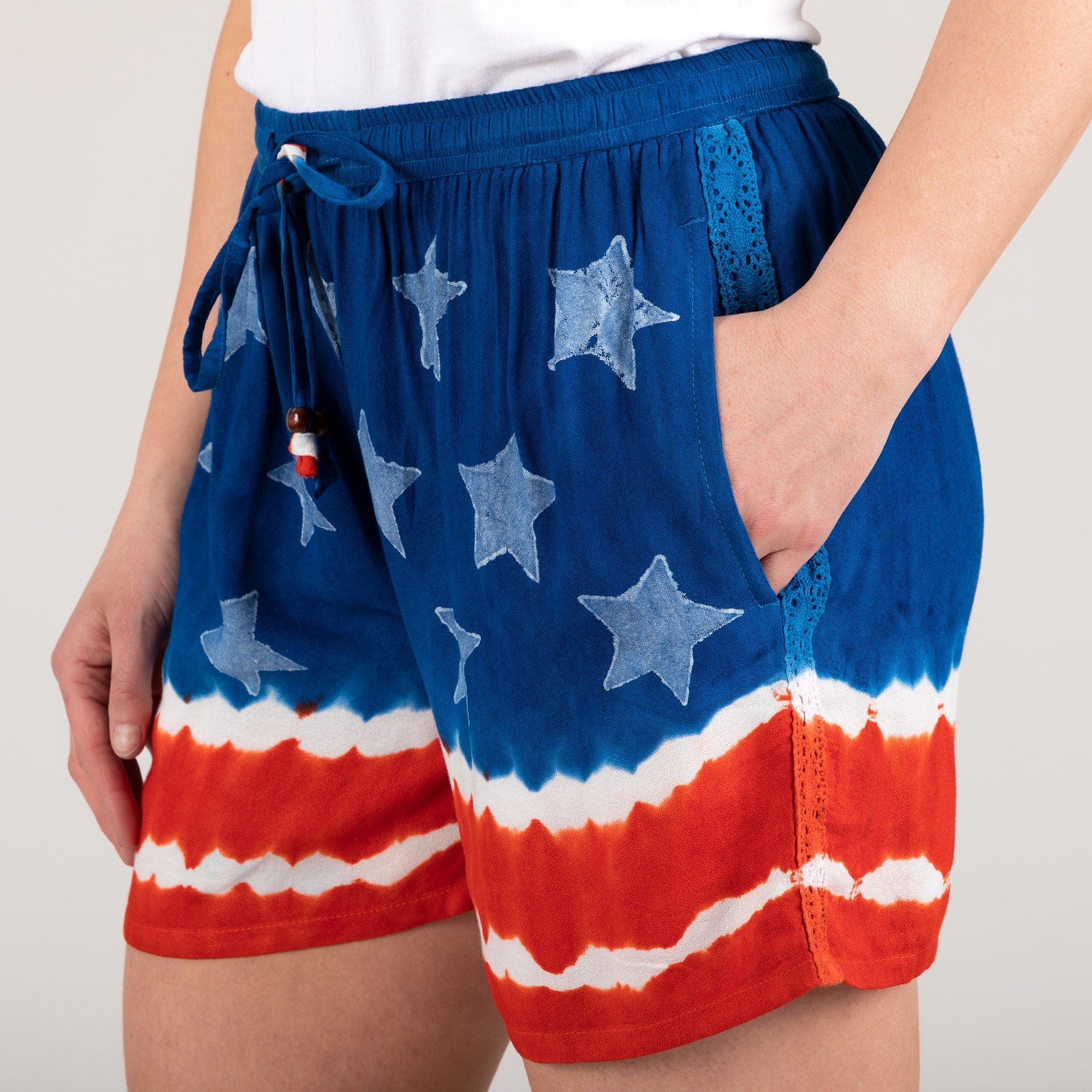 Pantalones cortos tie-dye con cordón Stars & Stripes