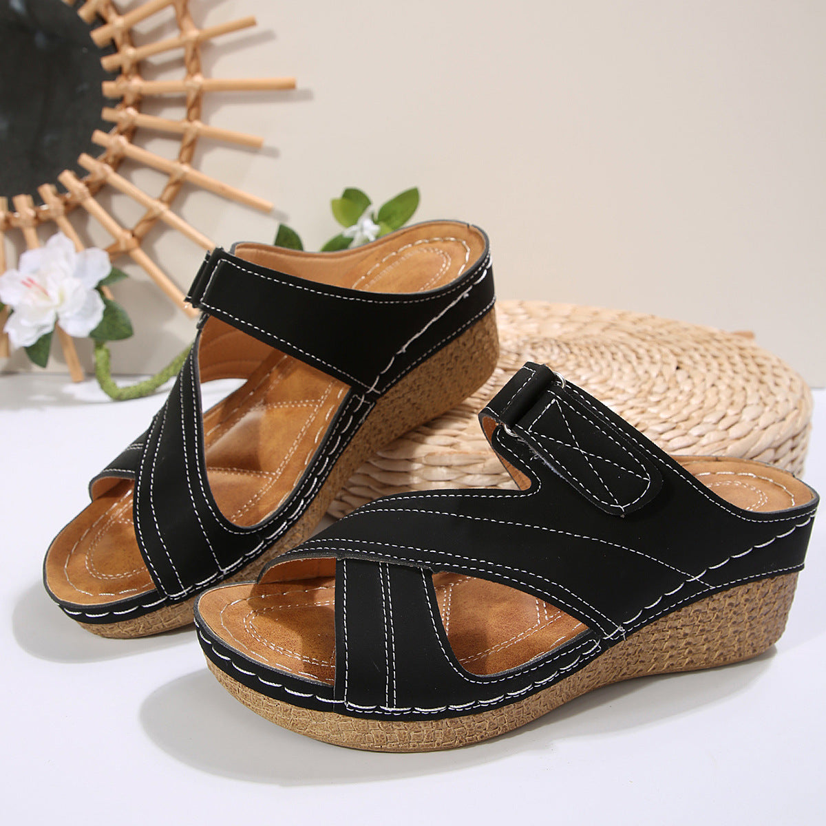 Women's Round-Toe Slip-On Slippers