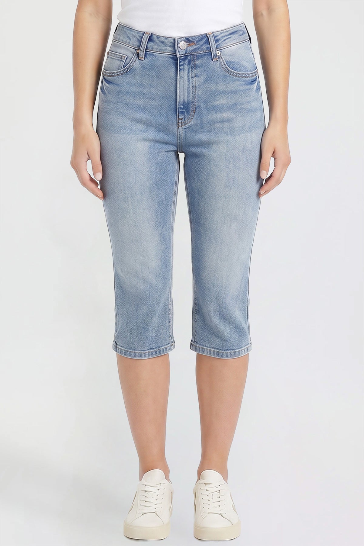 Women's Luxe Capri with Side Slit