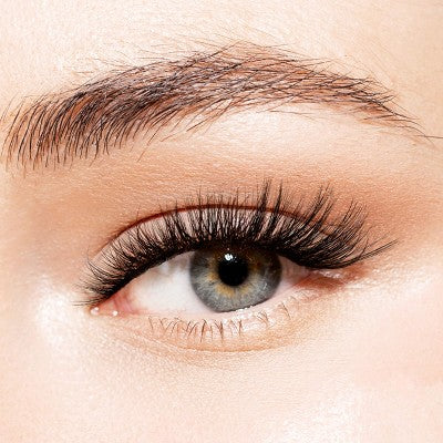 KISS Products Pestañas Postizas Lash Couture 3D Volume Robe 4 unidades - Nuevo