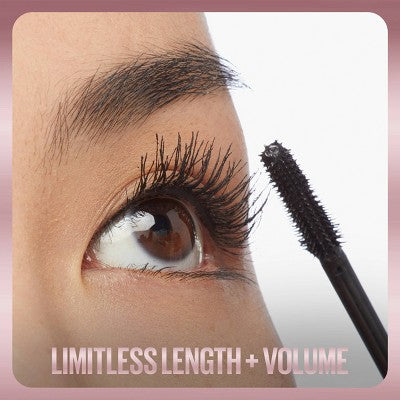 Maybelline Holiday Lashes Set de regalo dúo de rímel Lash Sensational Sky High 2 piezas - Caja imperfecta