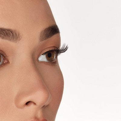 Pestañas postizas Ardell Demi Wispies 6 pares - Caja imperfecta