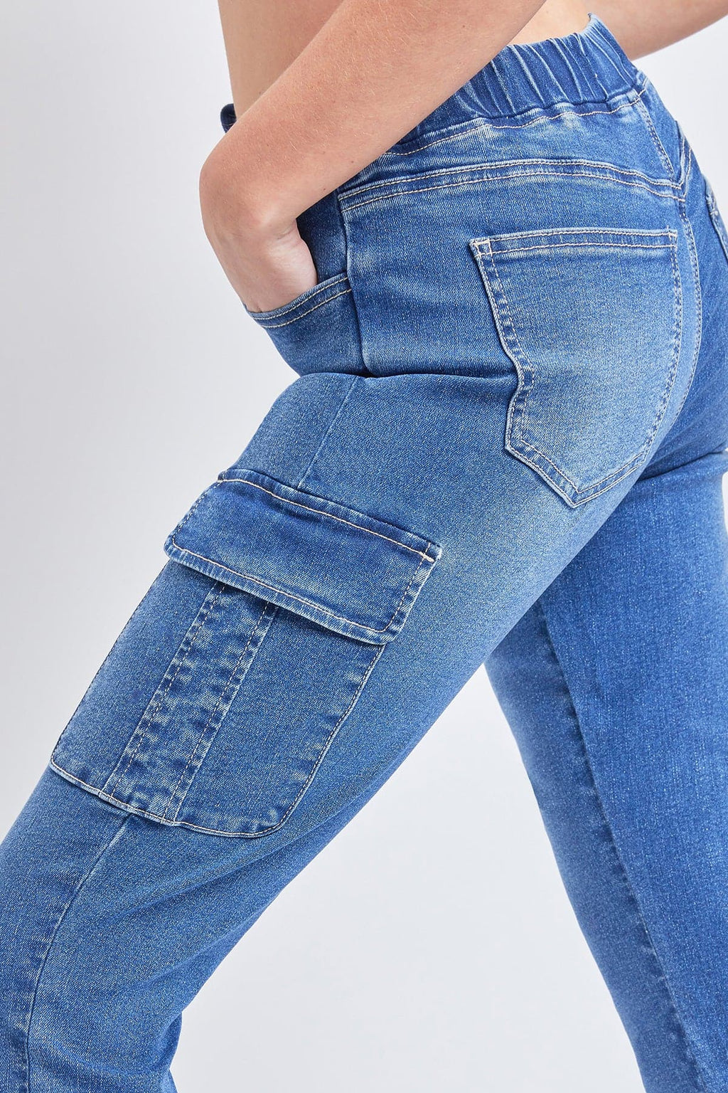 Vaqueros cargo pitillo para mujer