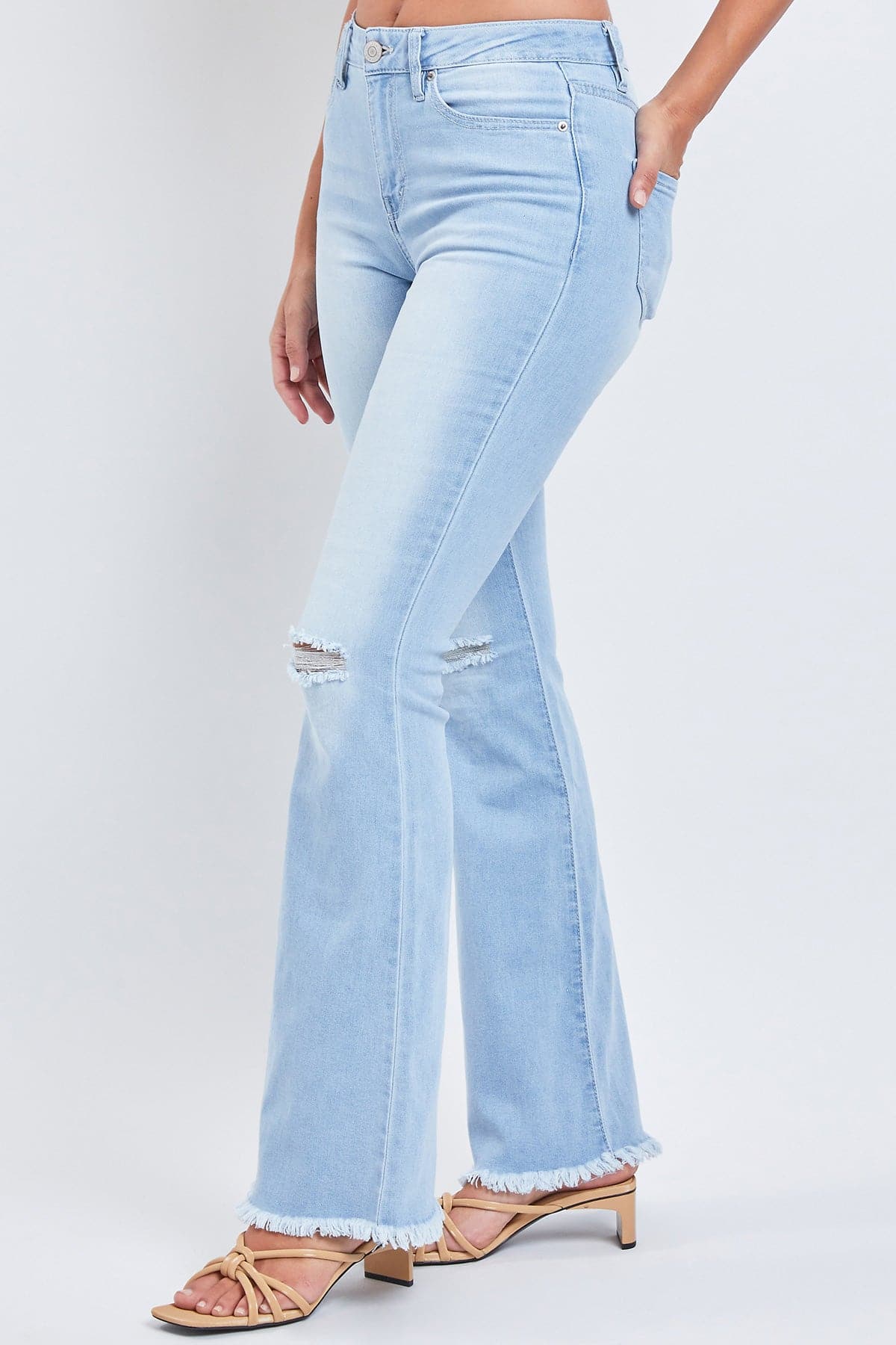Pantalón acampanado esencial con bajo deshilachado para mujer - Normal