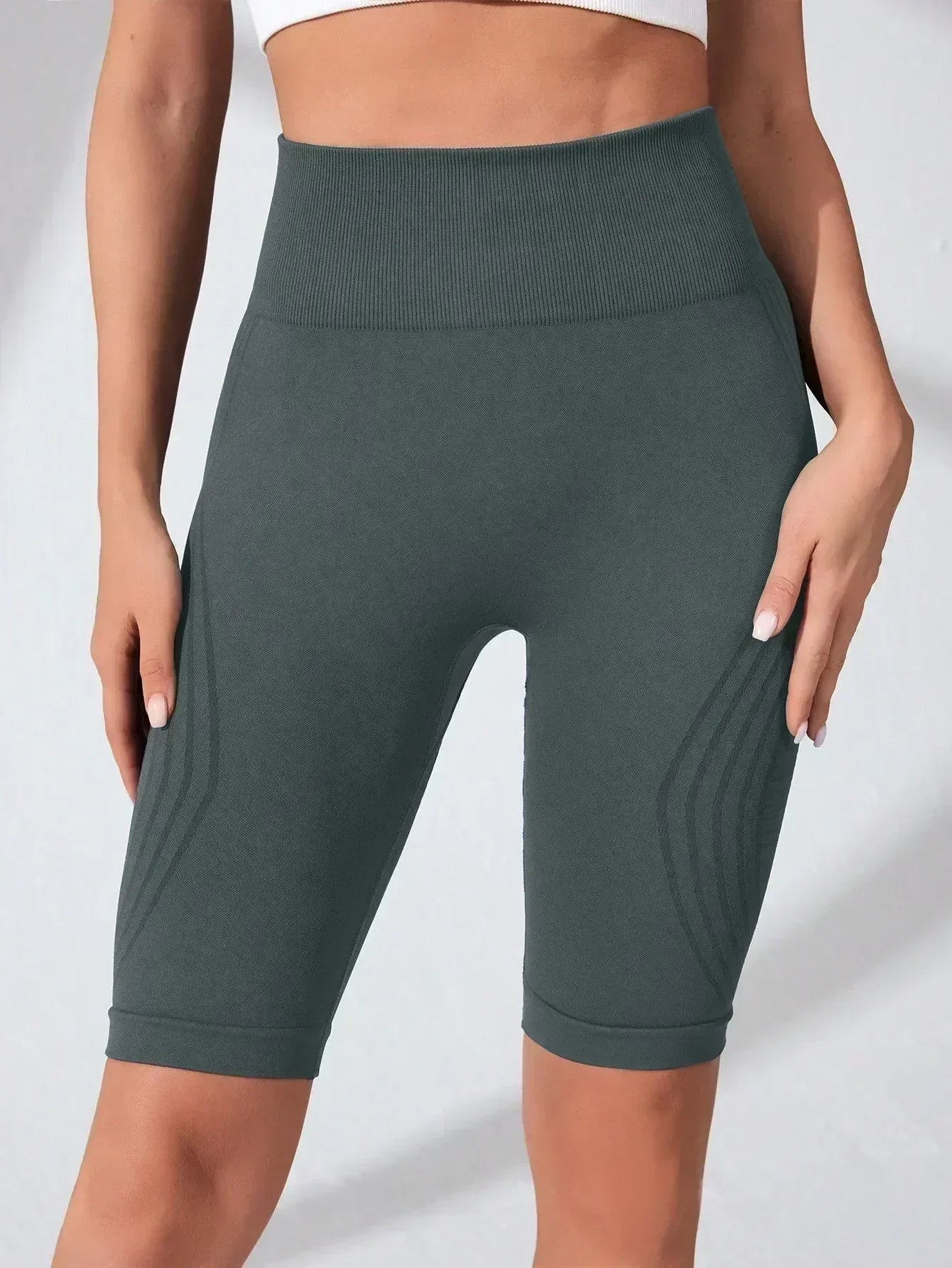 Pantalones cortos de yoga sin costuras para mujer, de cintura alta, a rayas, ajustados, pantalones cortos sexy para levantar glúteos, para gimnasio, de entrenamiento, de alta elasticidad, tipo capri