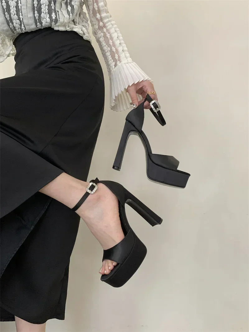 Sandalias de tacón alto negras con plataforma Liyke estilo pasarela para mujer, de seda cómoda, puntera cuadrada, correa con hebilla, zapatos de fiesta de vestir para mujer, talla 40