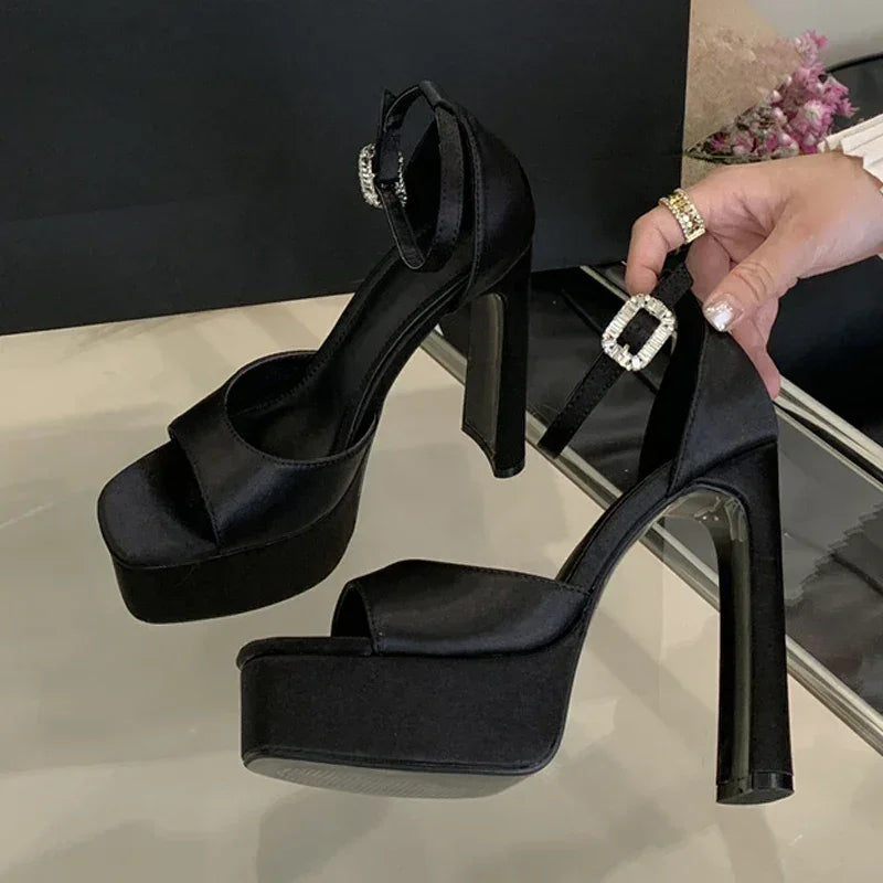 Sandalias de tacón alto negras con plataforma Liyke estilo pasarela para mujer, de seda cómoda, puntera cuadrada, correa con hebilla, zapatos de fiesta de vestir para mujer, talla 40