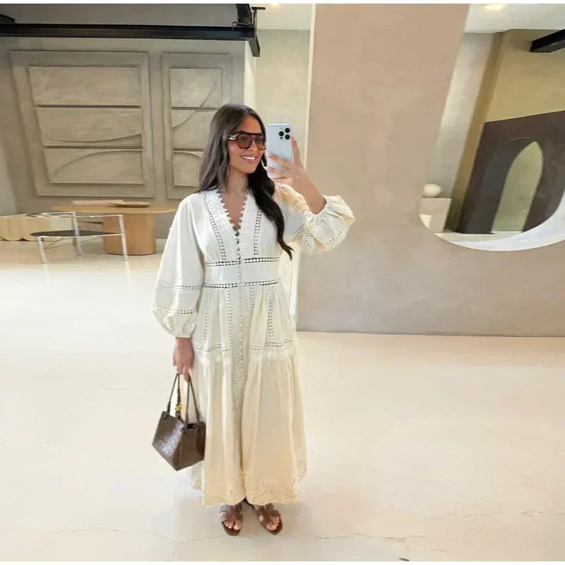Elegante vestido de encaje calado, patchwork, para mujer, color sólido, cuello en V, manga larga farol, vestidos holgados, vacaciones de primavera 2025, túnicas para dama