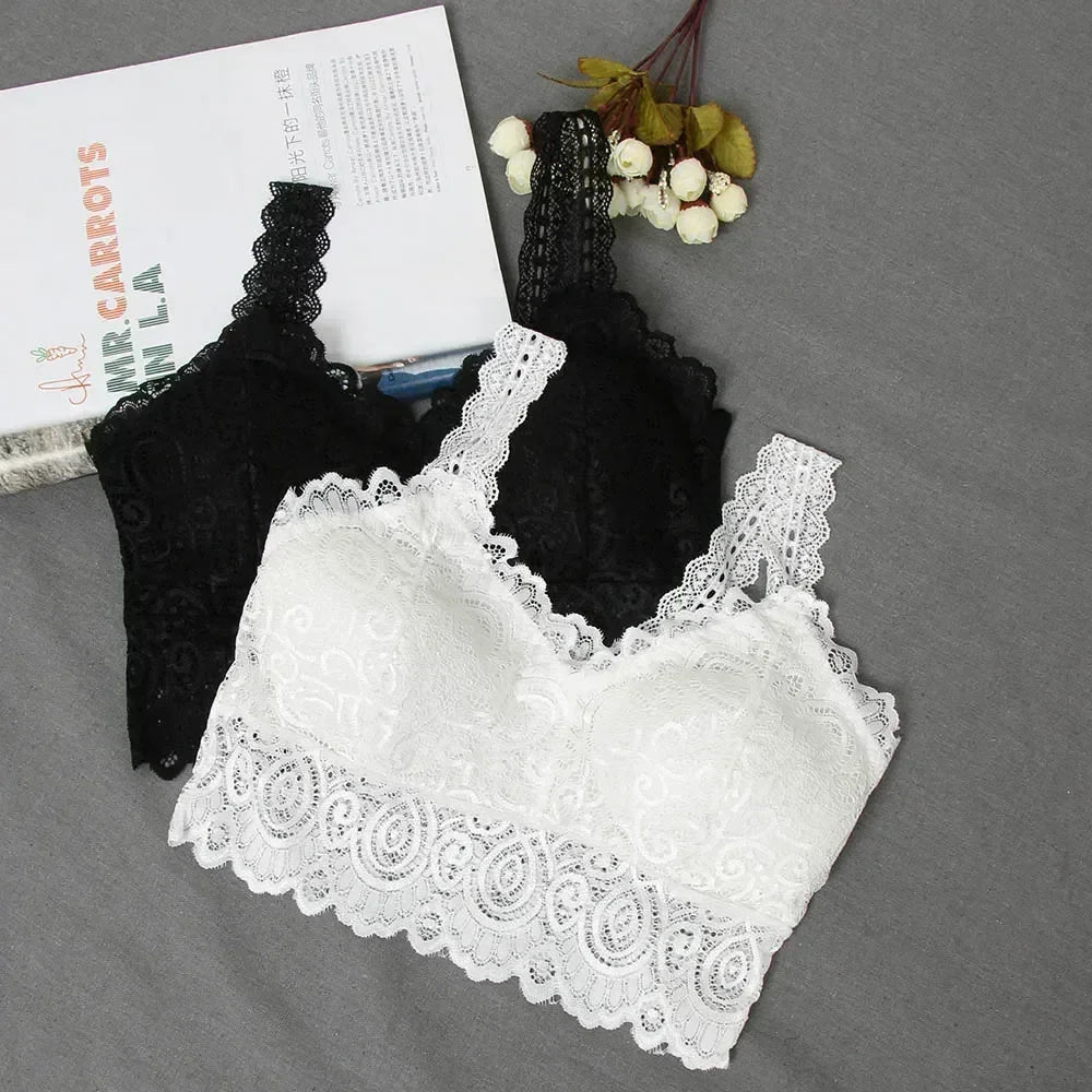 Nuevas camisetas sin mangas sexys de encaje floral en blanco y negro para mujer, con sujetador acolchado de ganchillo, camisetas de algodón con cuello en V, chaleco informal de encaje de ganchillo