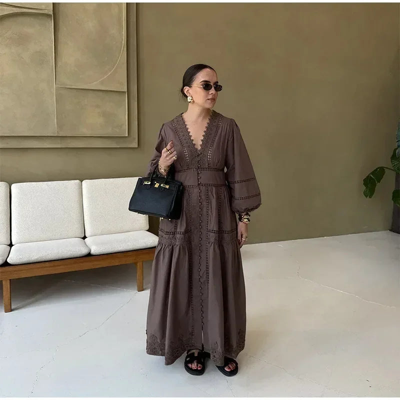 Elegante vestido de encaje calado, patchwork, para mujer, color sólido, cuello en V, manga larga farol, vestidos holgados, vacaciones de primavera 2025, túnicas para dama
