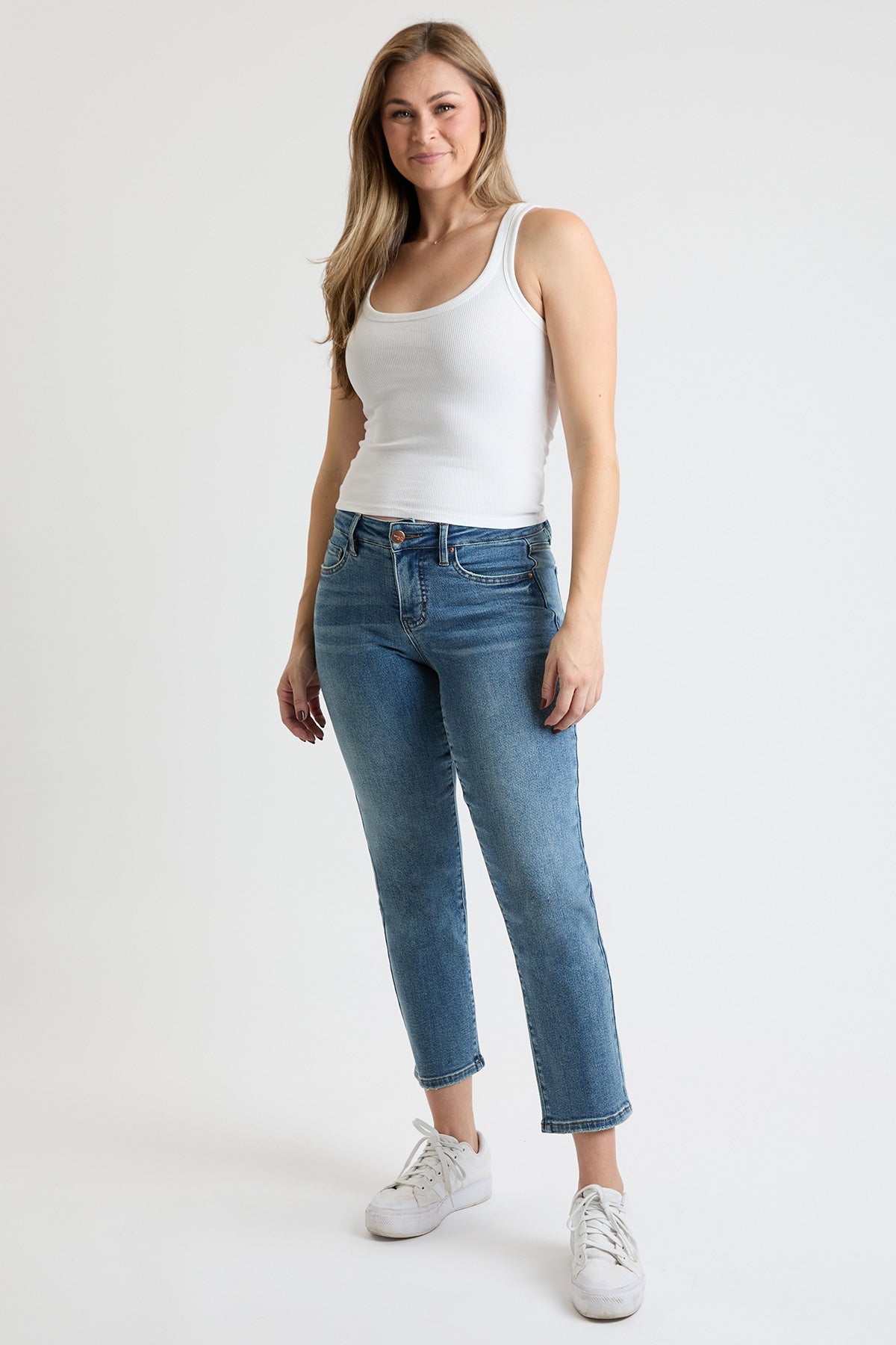 Women's Premium Stretch Cropped Slim Straight Jeans