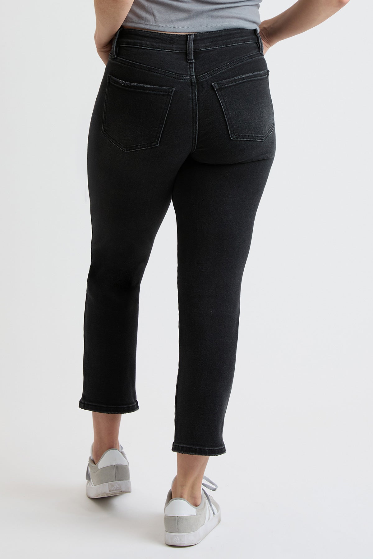 Women's Premium Stretch Cropped Slim Straight Jeans