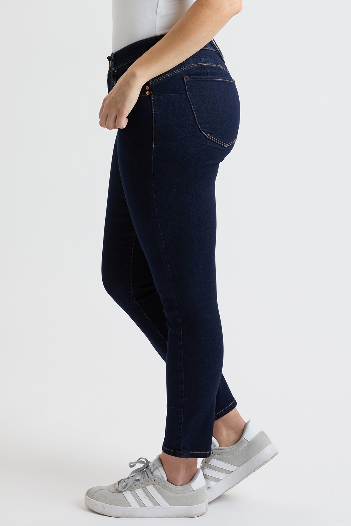 Vaqueros ajustados de tiro alto Curve Confidence para mujer