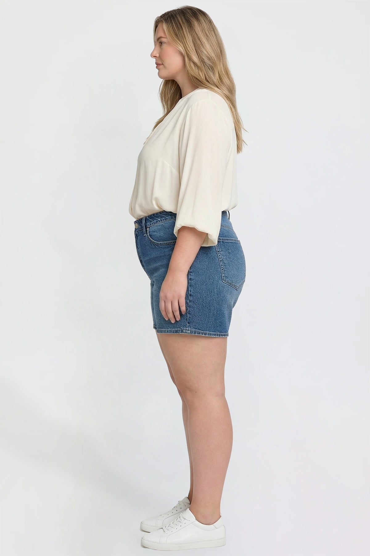 Women's Plus Luxe Essential Short