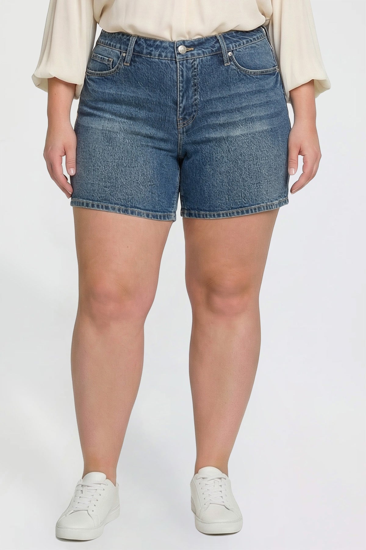 Women's Plus Luxe Essential Short