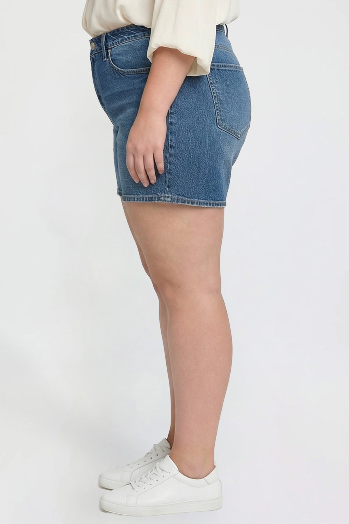 Women's Plus Luxe Essential Short