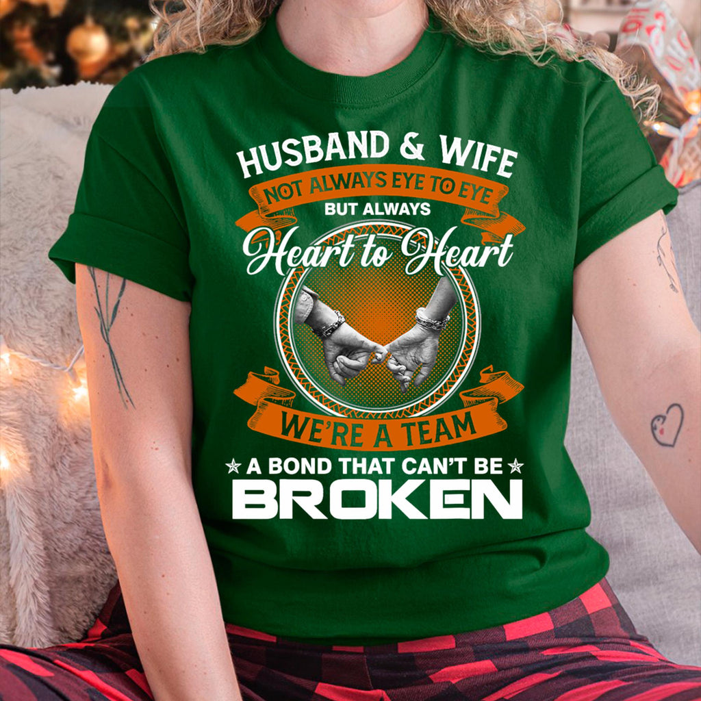 Esposo y esposa - Regalo para la esposa del esposo - NGHL00 (SKU-T0507-WIFE)