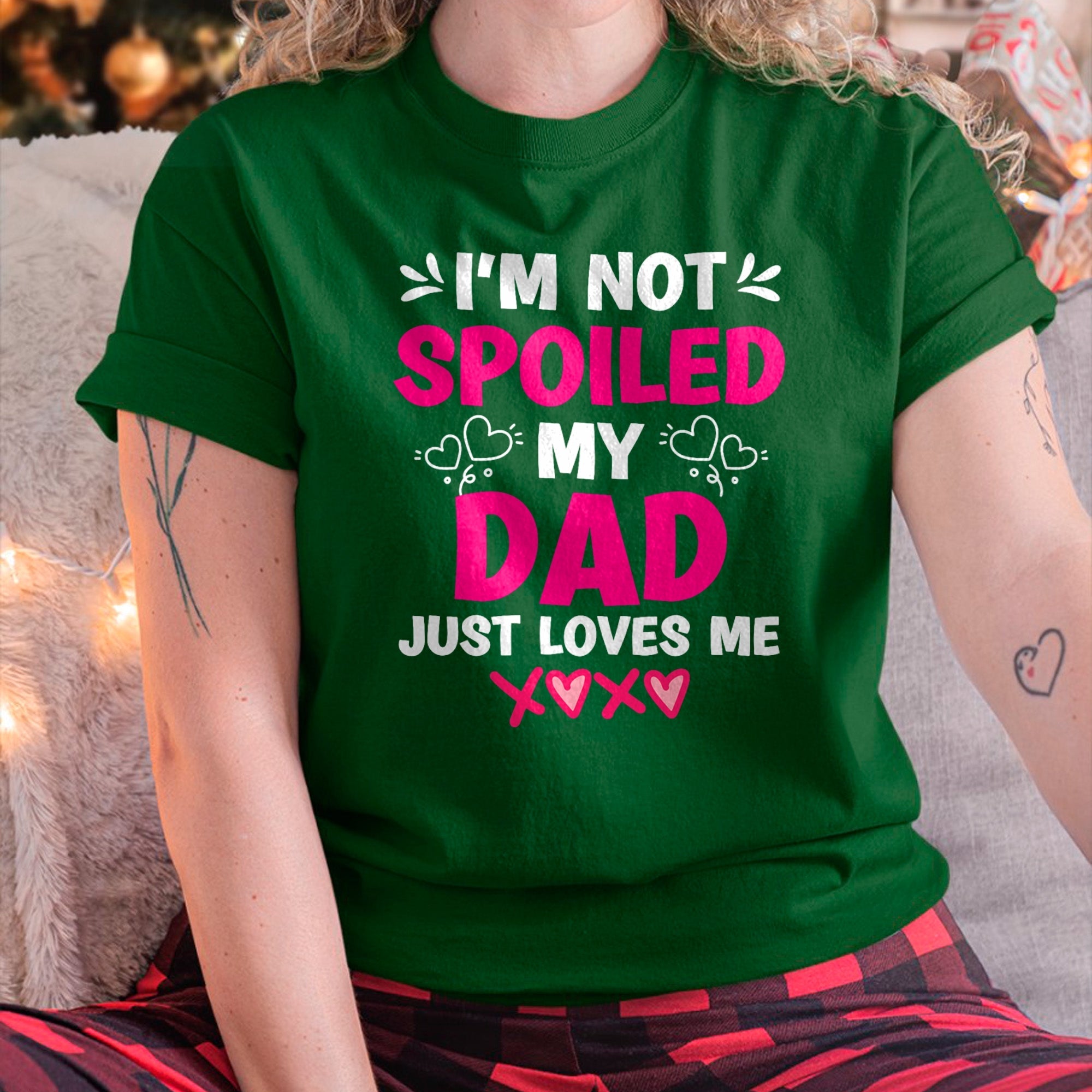 No soy mimada, mi papá solo me ama, camiseta para niñas - Regalo para hija de papá - Sudadera con capucha NGHL00 (SKU-T1410DD-A11)