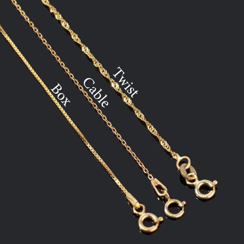 Collar personalizado con nombre árabe
