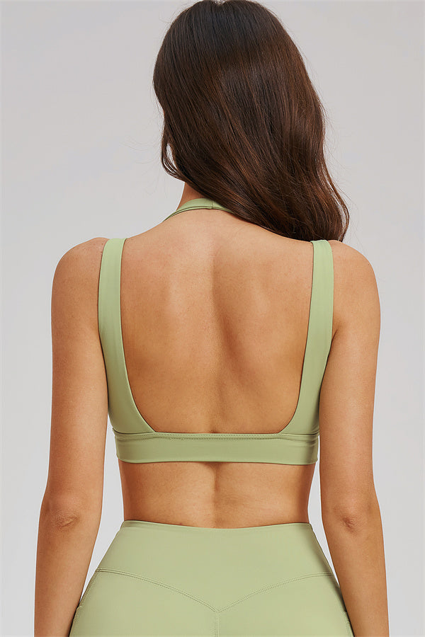 El conjunto de 3 piezas Sizzle Zip Jacket Sports Bra Flared Leggings