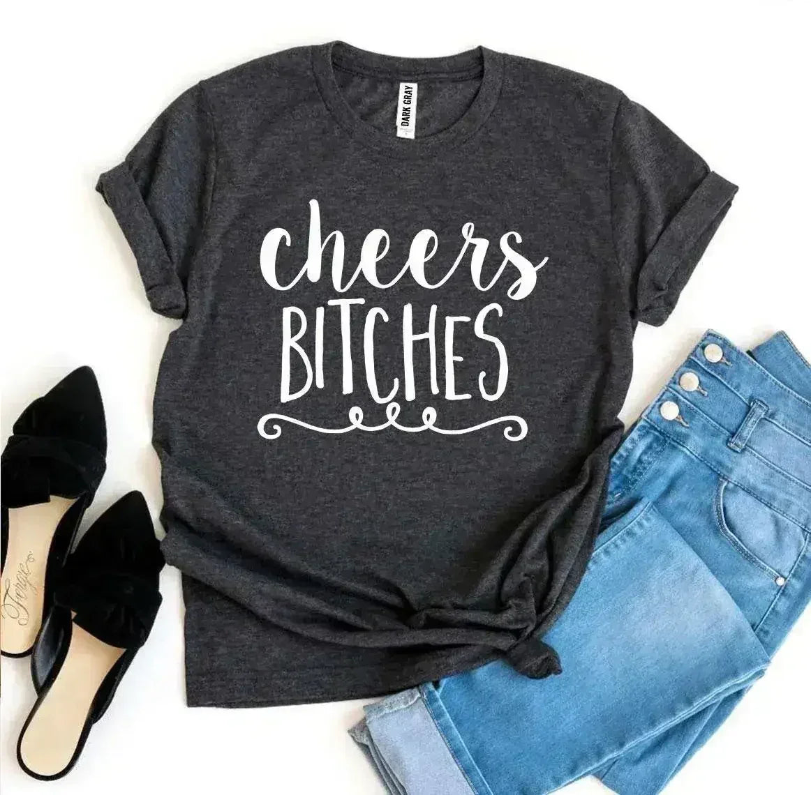 Camiseta "Saludos, putas"
